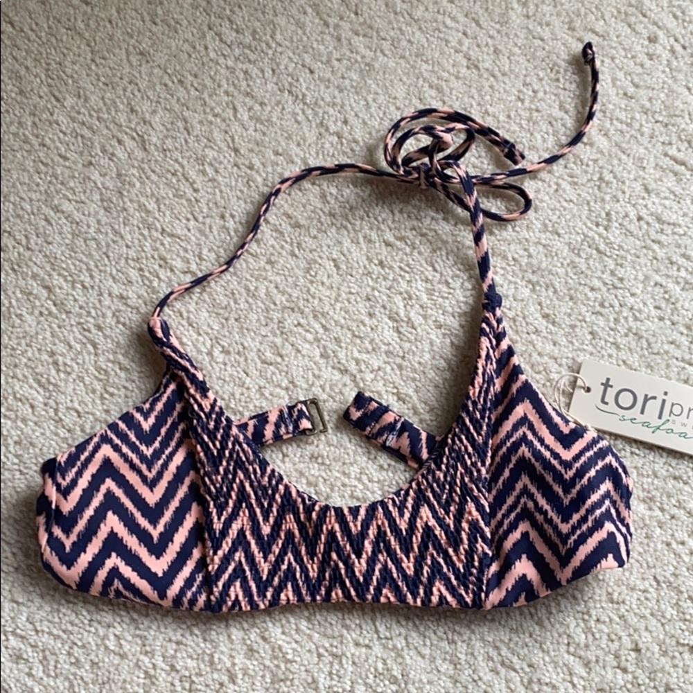 Bikini Swimsuit top Tori Praver size M